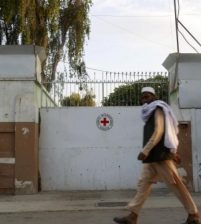 الصليب الأحمر تعلن الإفراج عن موظف اسباني إختطف في أفغانستان