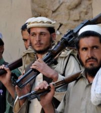 مقتل 3 مسلحين حاولو سرقة بنك في شرق افغانستان