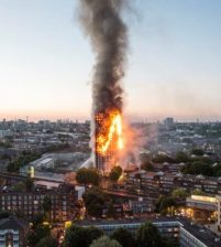ضحايا برج لندن يرتفع لأكثر من 79