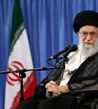 خامنئي: داعش لن تؤثر على إرادة ايران