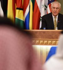 وزير خارجية امريكا يزور الخليج لبحث ازمة قطر