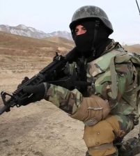 الحكومة تستعيد منطقة في هلمند من طالبان