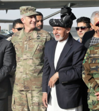 قائد الناتو في افغانستان : سننتصر على الإرهاب