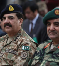 جيش باكستان تحرر رهائن خطفو في افغانستان 2012