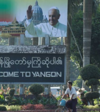 بابا الفتيكان في ميانمار للدفاع عن الروهينغا