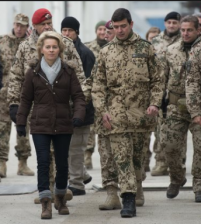 المانيا : وزيرة الدفاع ترفع عدد الجنود في أفغانستان