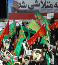 مظاهرات وشغب وعملاء أجانب في ايران