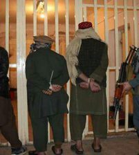 أعتقال مسلحي طالبان وأحباط عملية إرهابية في قندوز