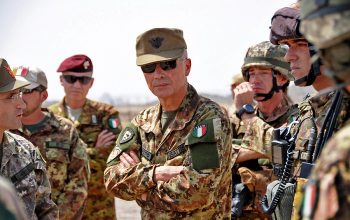 ايطاليا تنقل جنودها من أفغانستان الى أفريقيا
