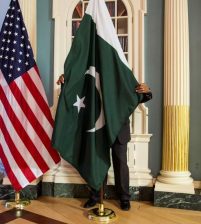امريكا: على باكستان التحرك ضد الإرهاب للحصول على المال