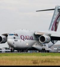 الإمارات تؤكد وقطر تنفي احتكاك الطائرات في سماء المنامة