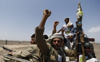 مقتل 120 من عناصر هادي في اليمن