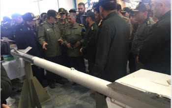 ايران: صاروخ جديد ضد الأهداف البرية
