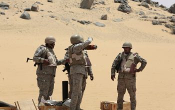 السعودية تؤكد مقتل 5 من جنودها على حدود اليمن